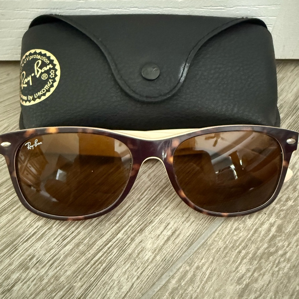 Ray-Ban Tortoise Shell Sunglasses